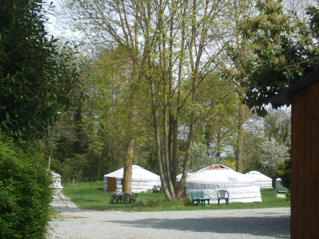 Village De Yourtes Beaussais Sur Mer Camera foto